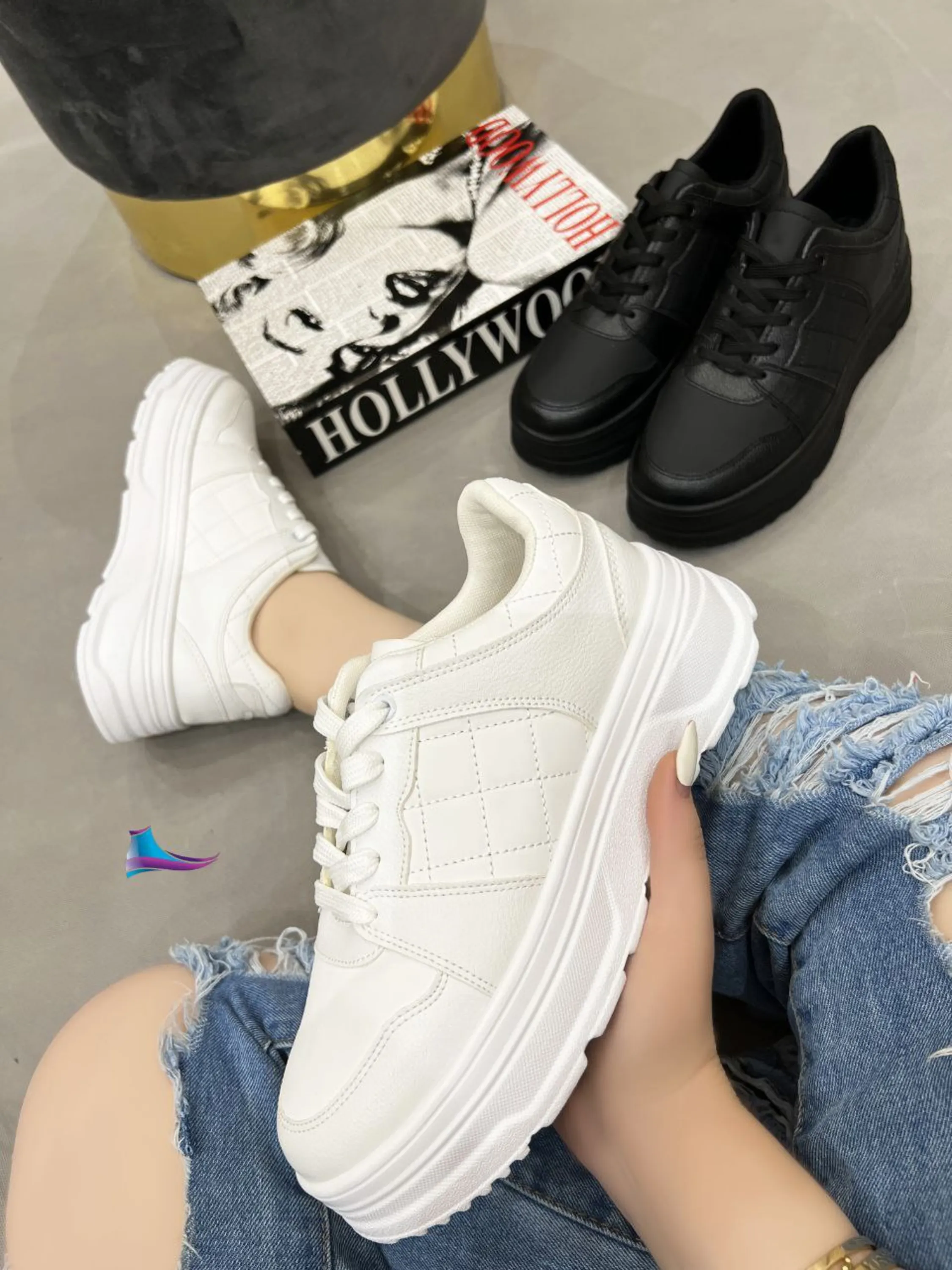 کتونی دخترانه چرم