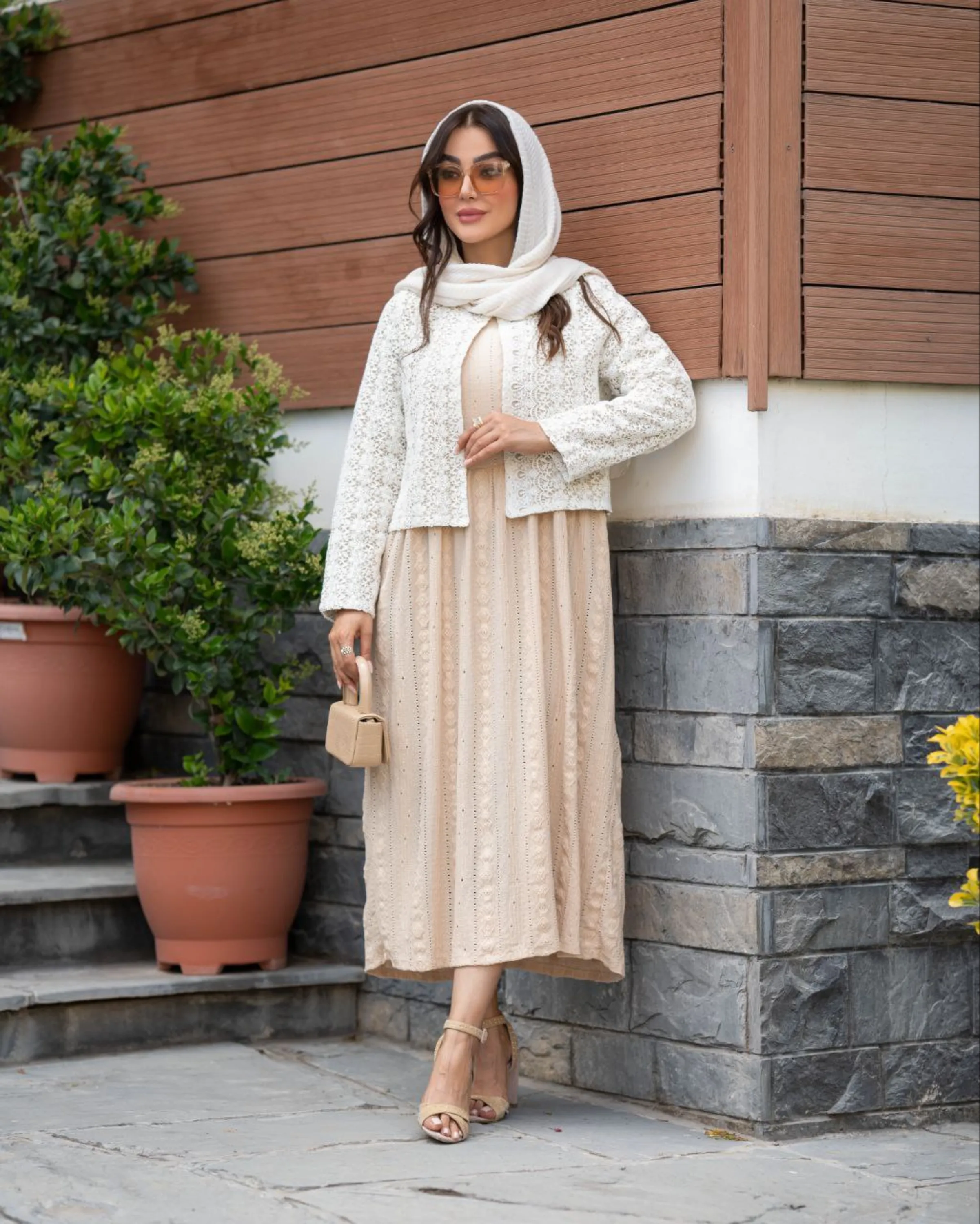 کت و دامن خامه دوزی