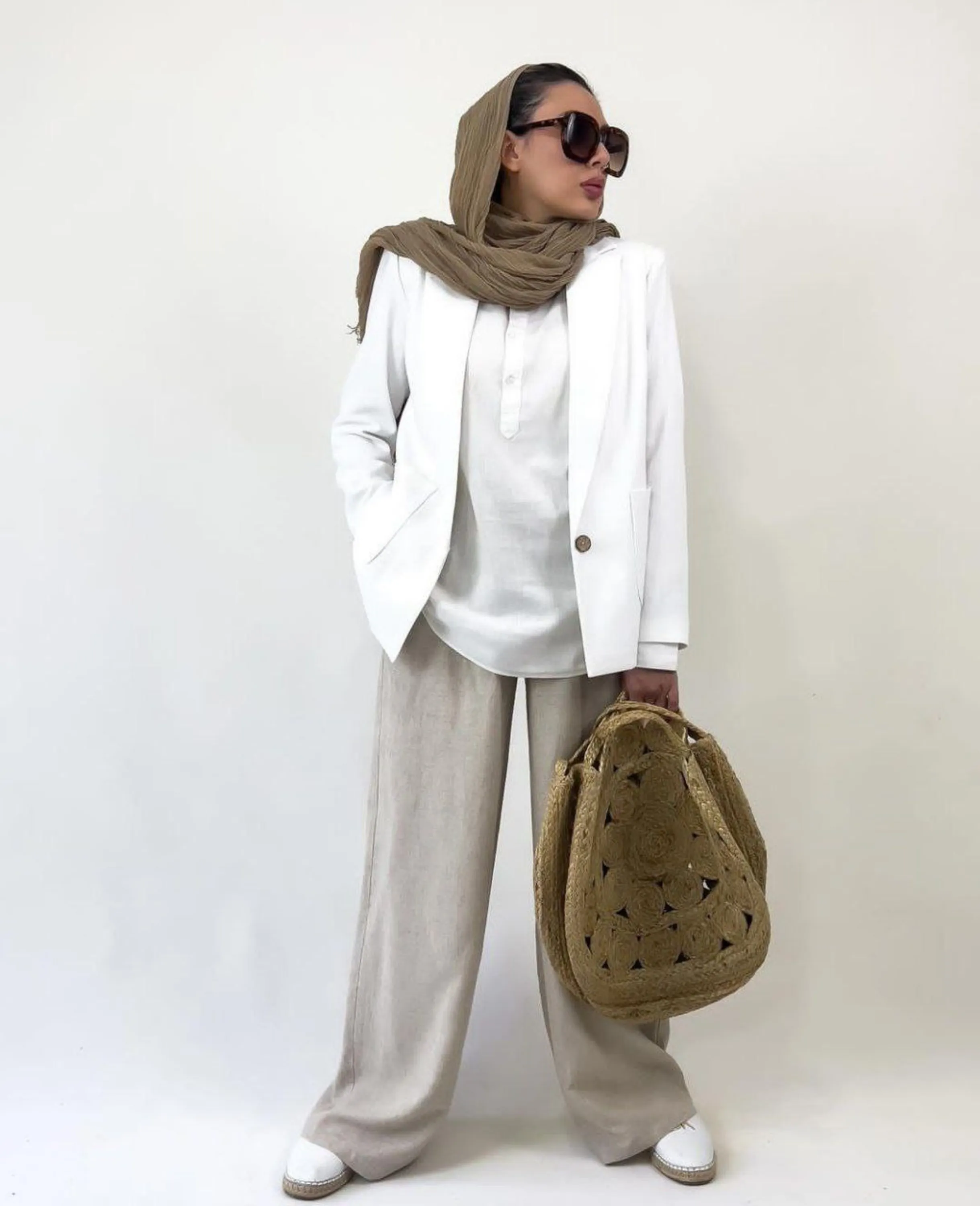 کت شلوار و شومیز