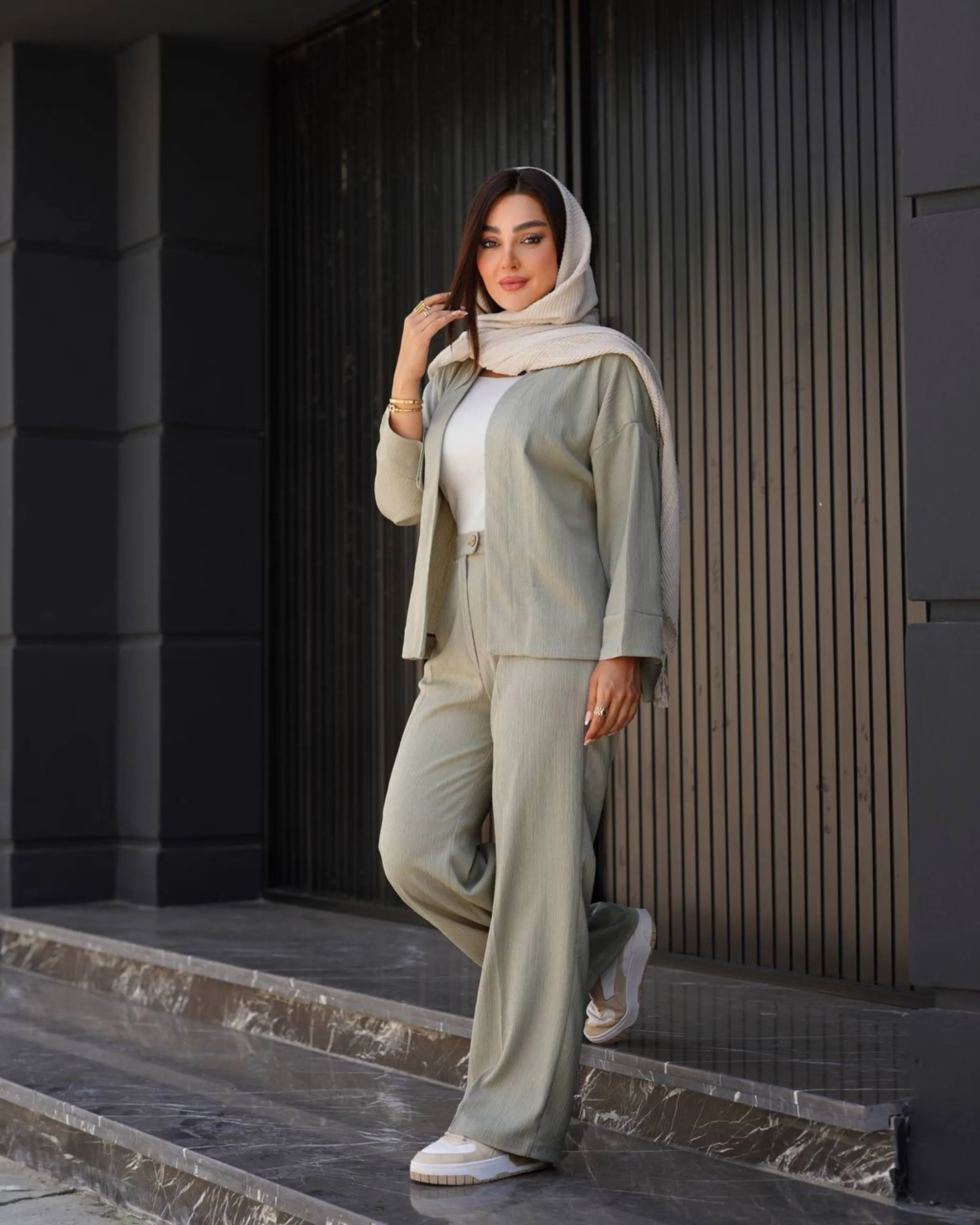 کراپ و شلوار