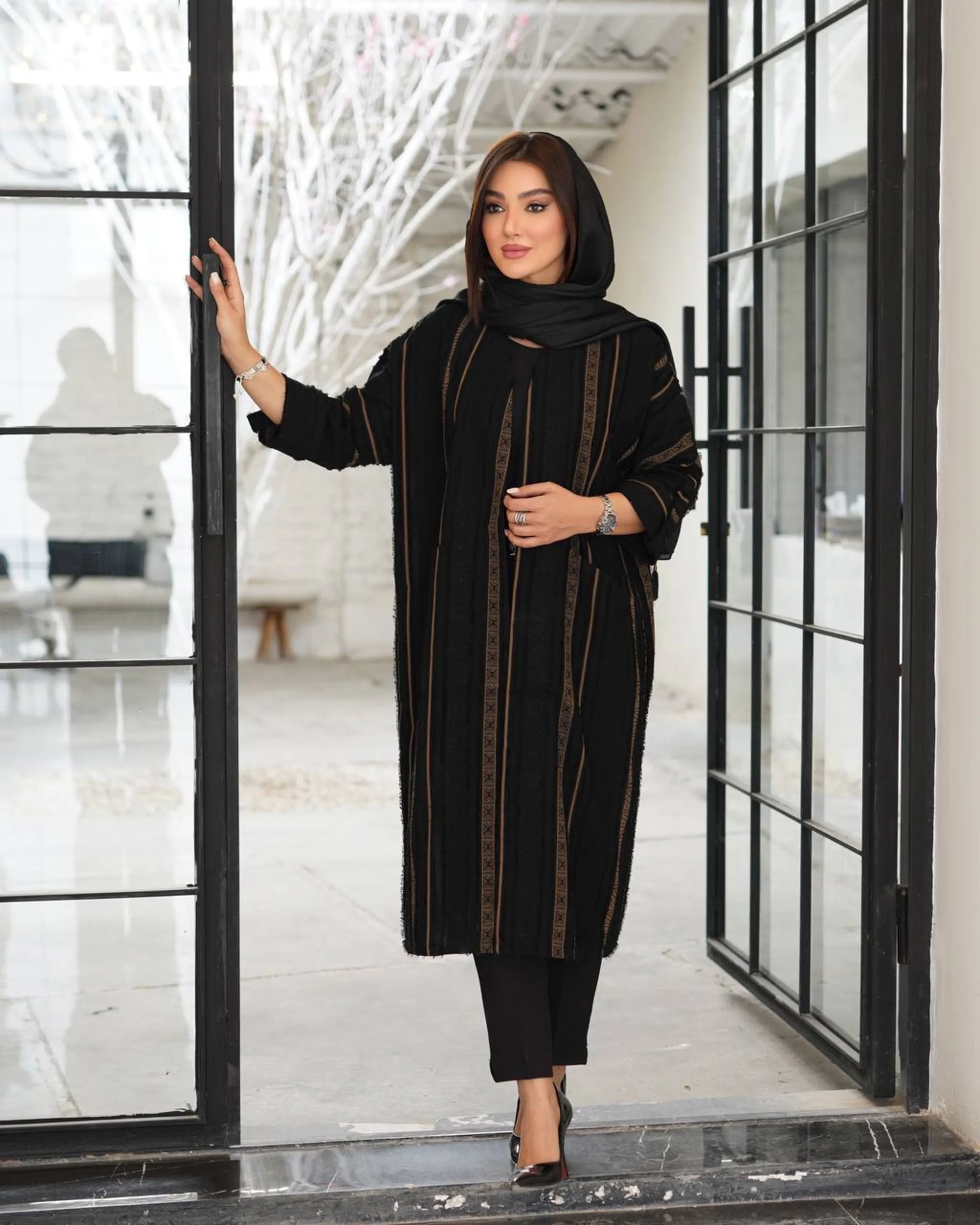 مانتو جلوباز طاووس