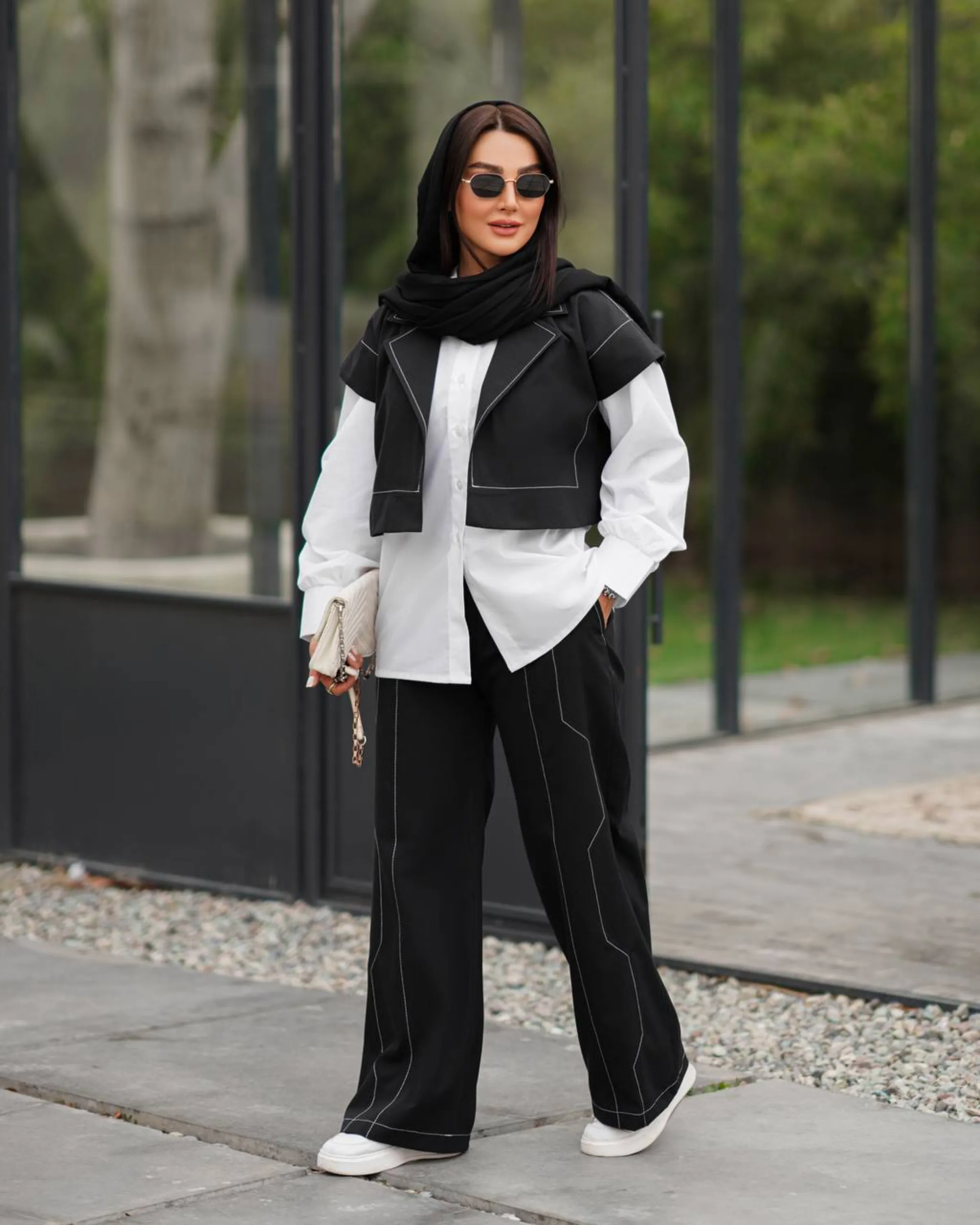 وست و شلوار و شومیز