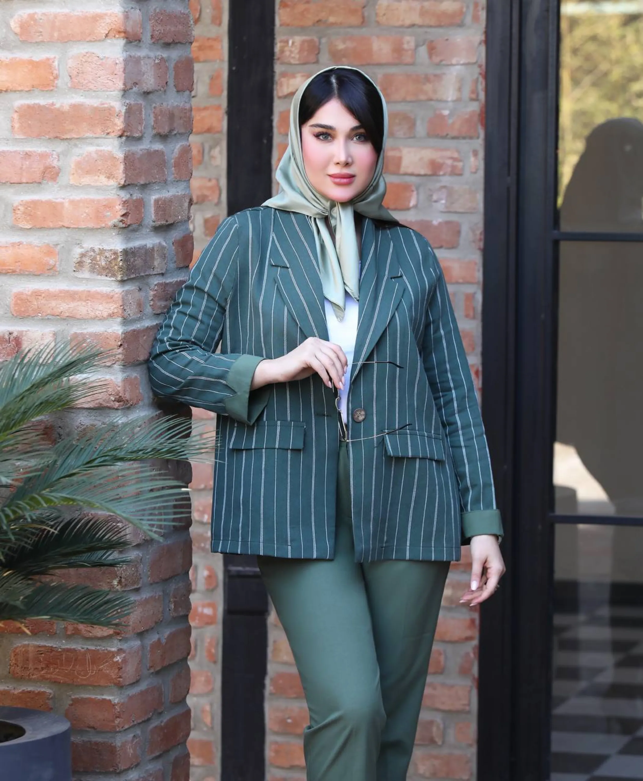 کت و شلوار دیپلمات زنانه