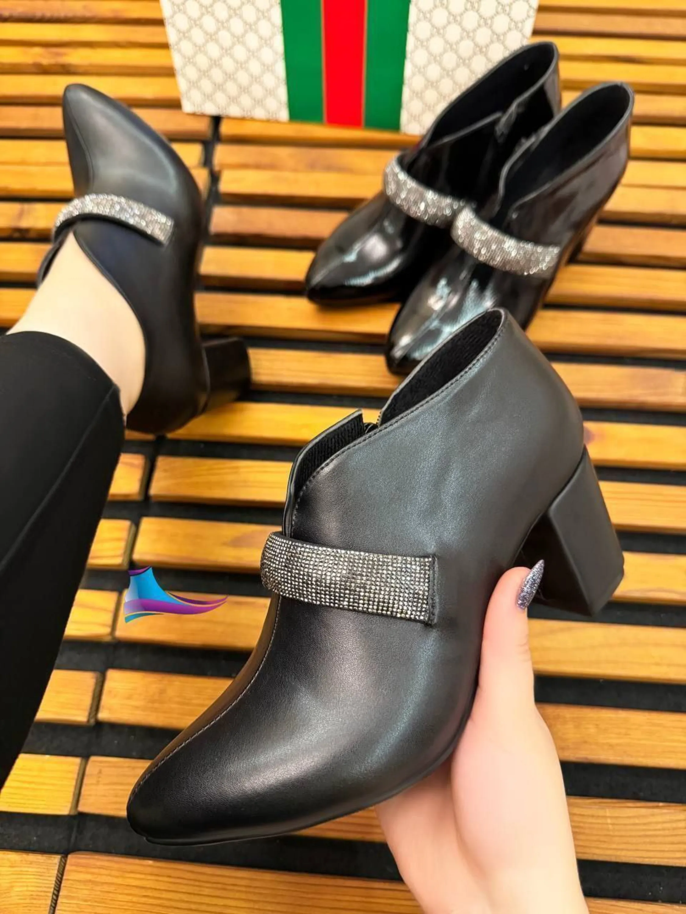 کفش مجلسی کمرنگین زنانه