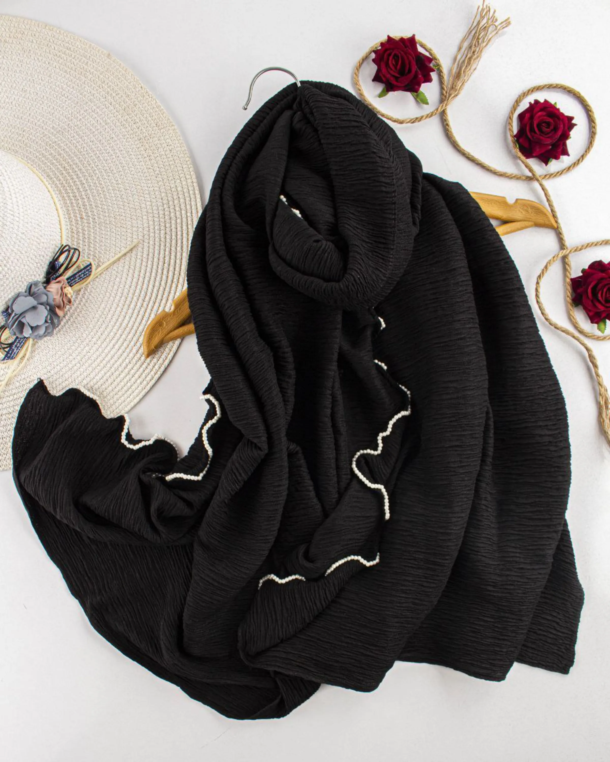 شال پلیسه سیا اسکارف