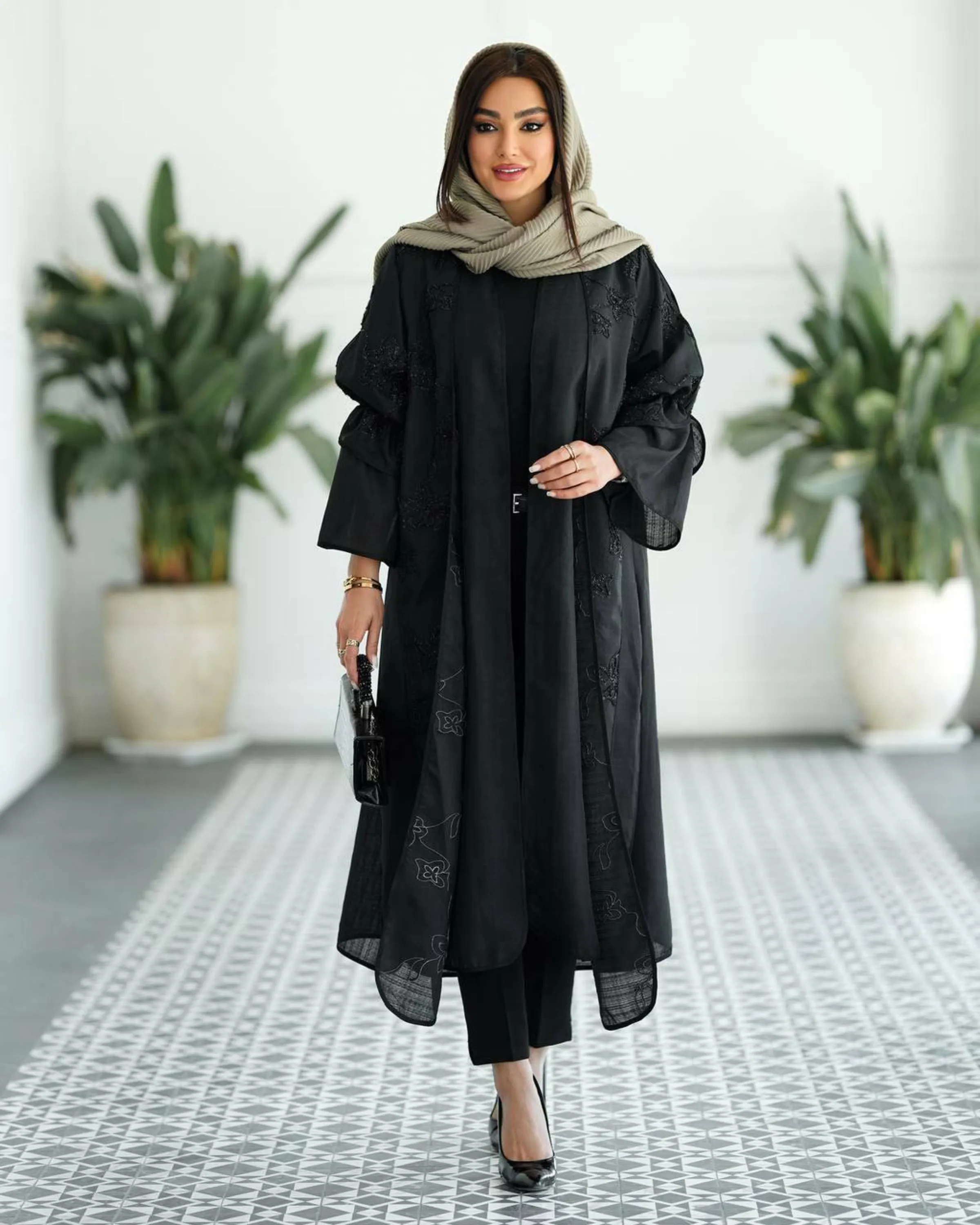 مانتو عبایی نازلی