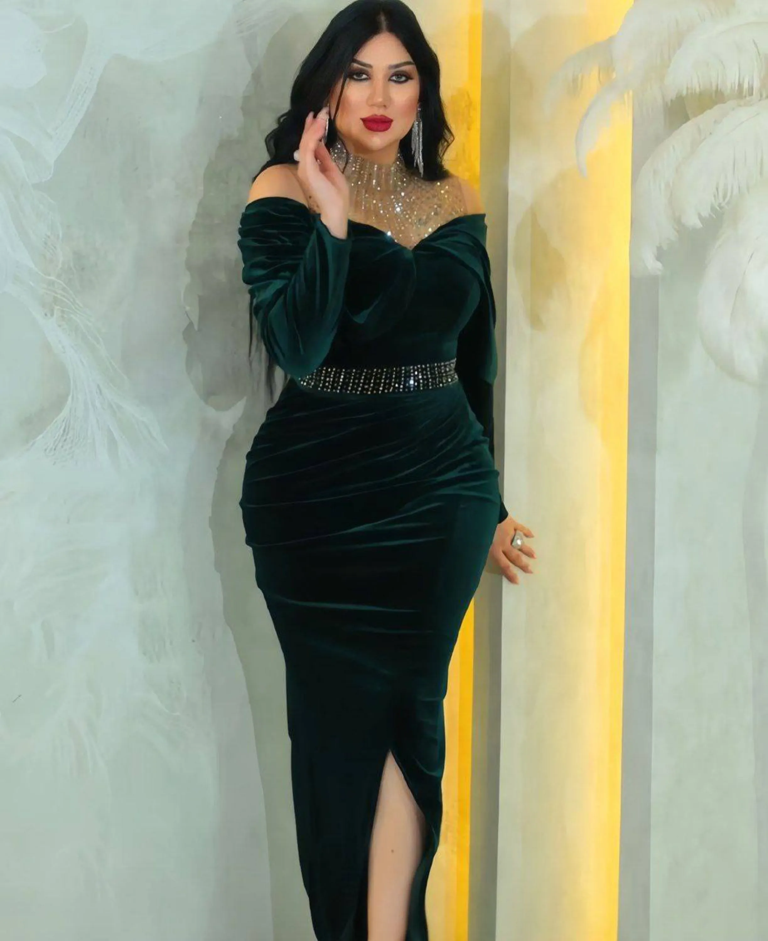 مجلسی مخمل کارولین