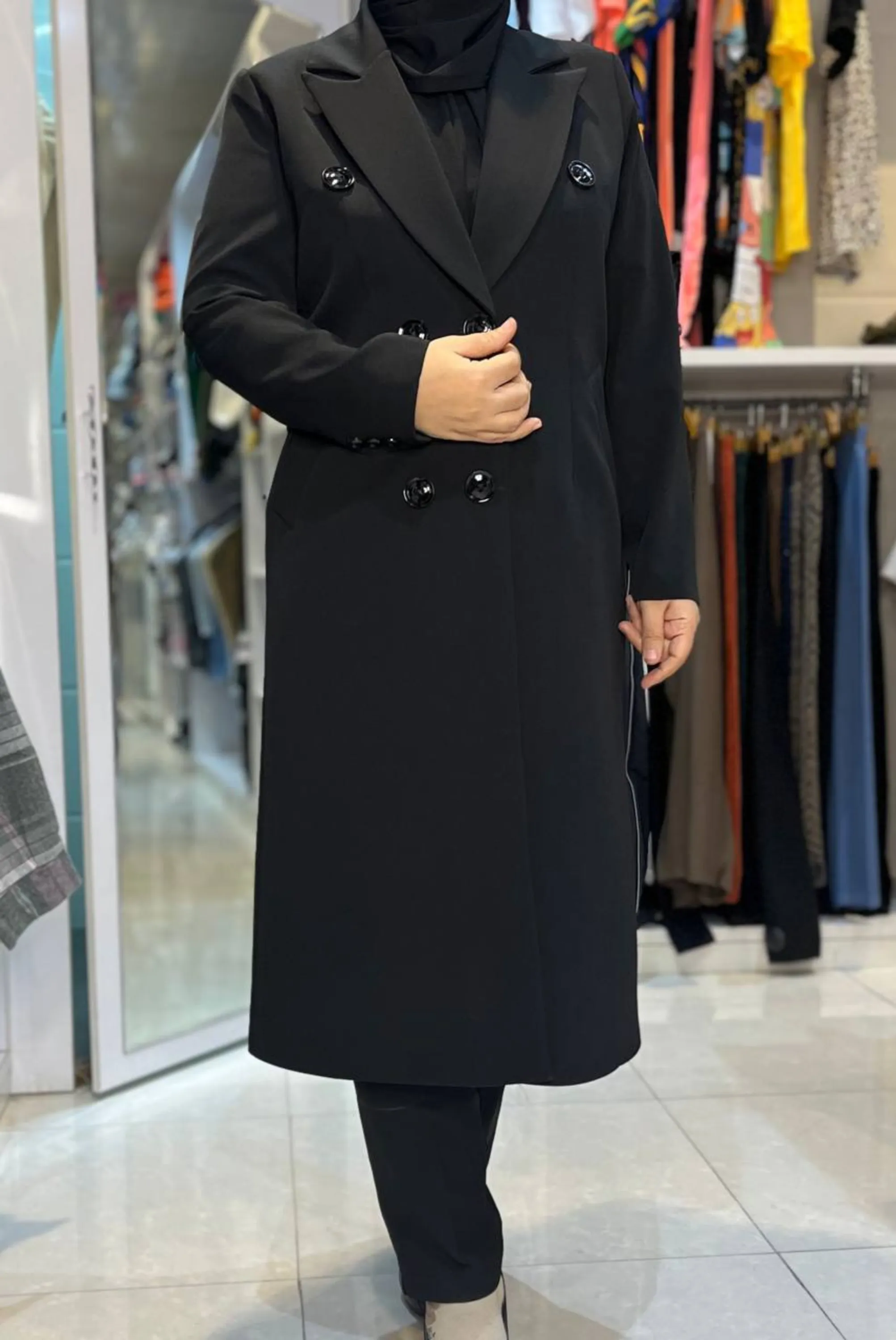 مانتو کتی بلند میترا