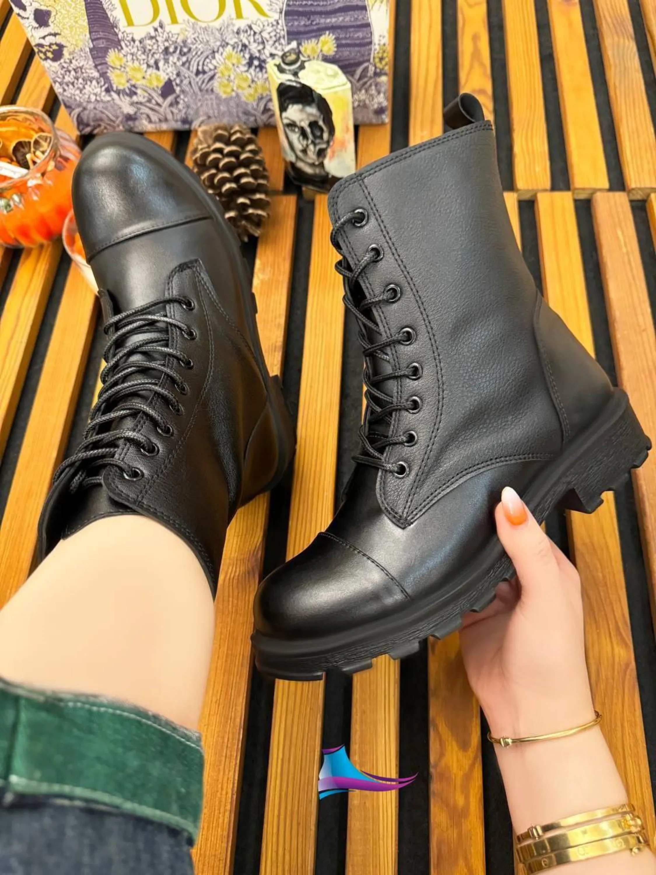 نیم بوت بندی