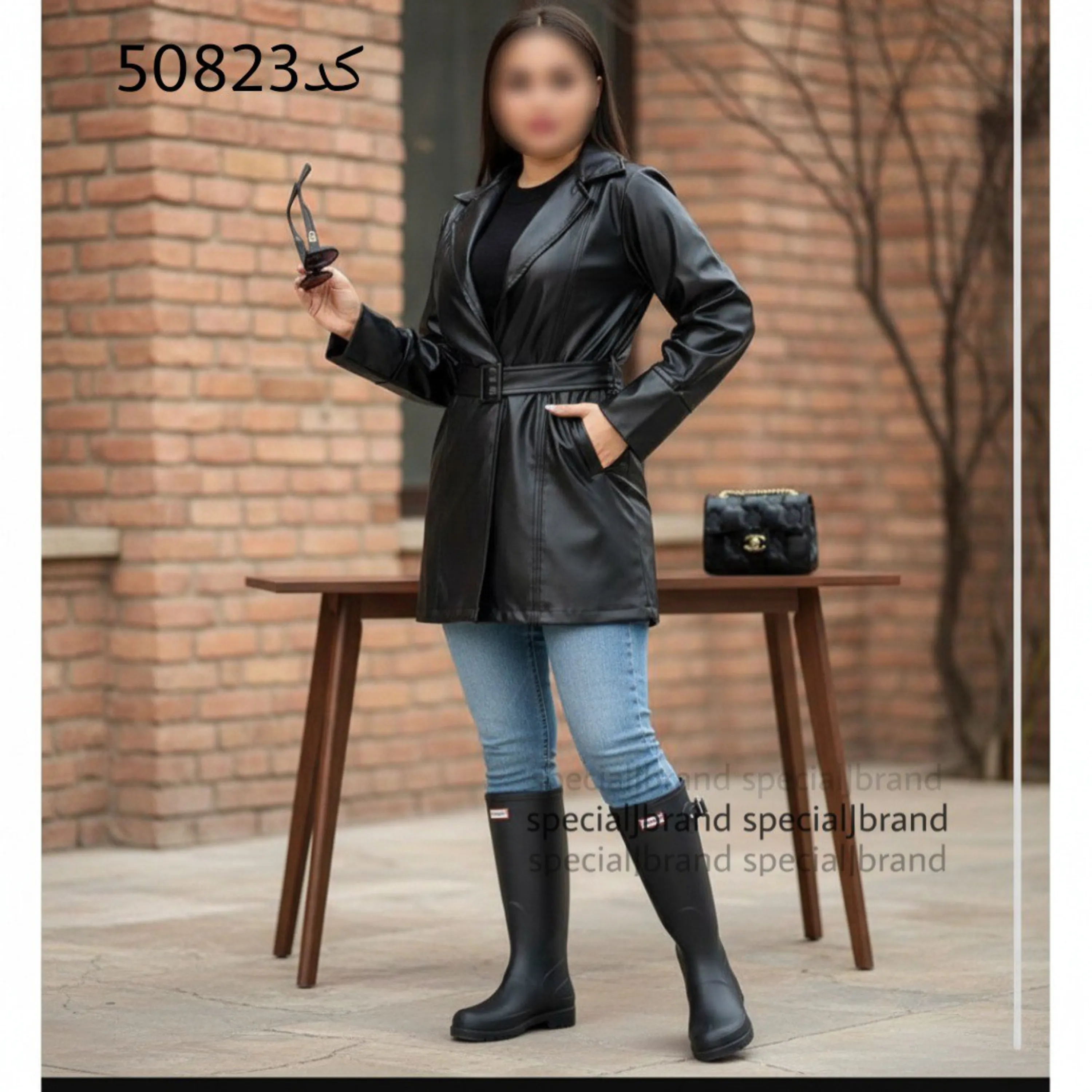 مانتو چرم جلوباز