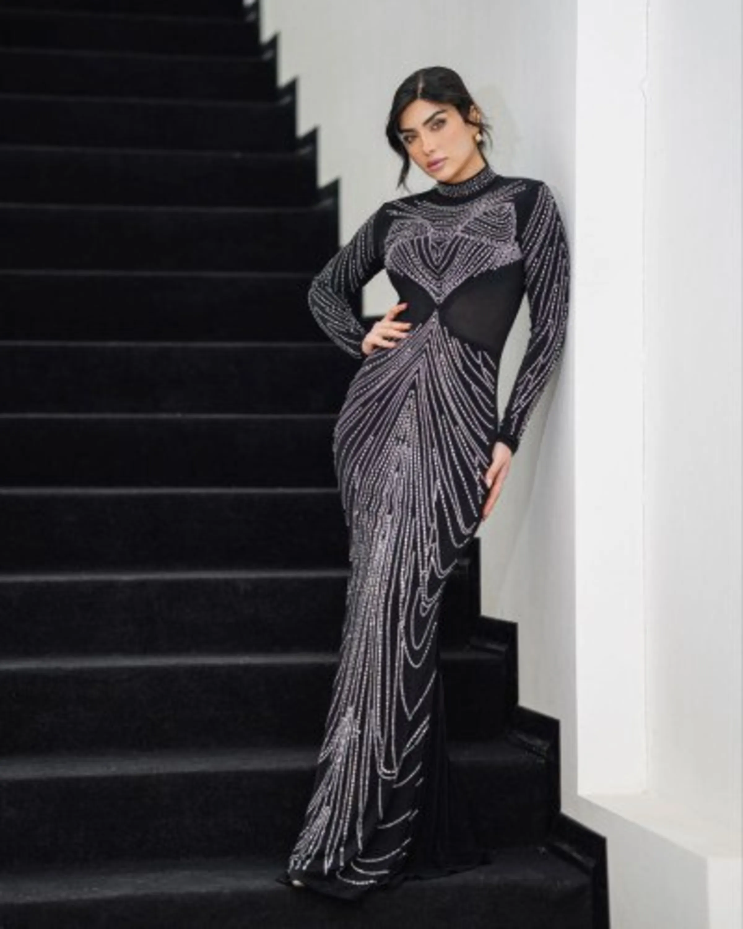 ماکسی نگینی لعیا