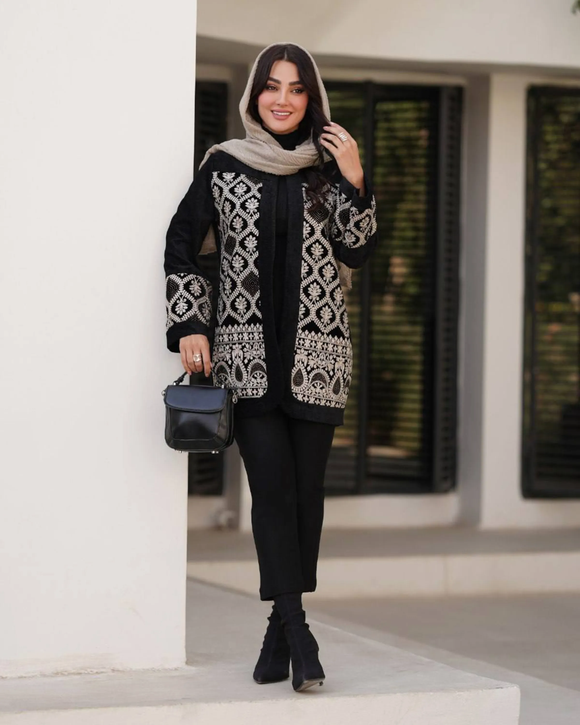 مانتو مخمل توران