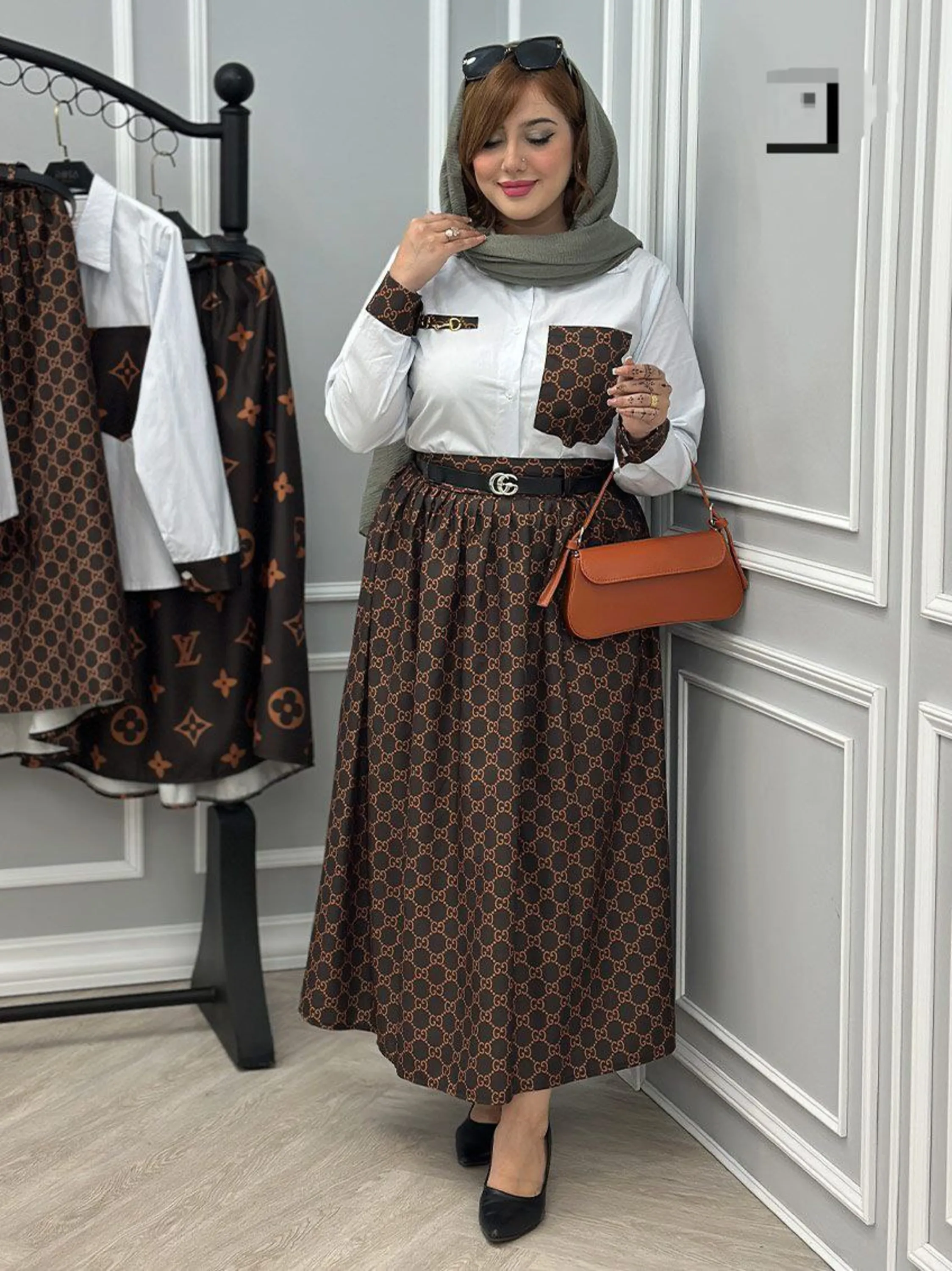 شومیز و دامن نیکا