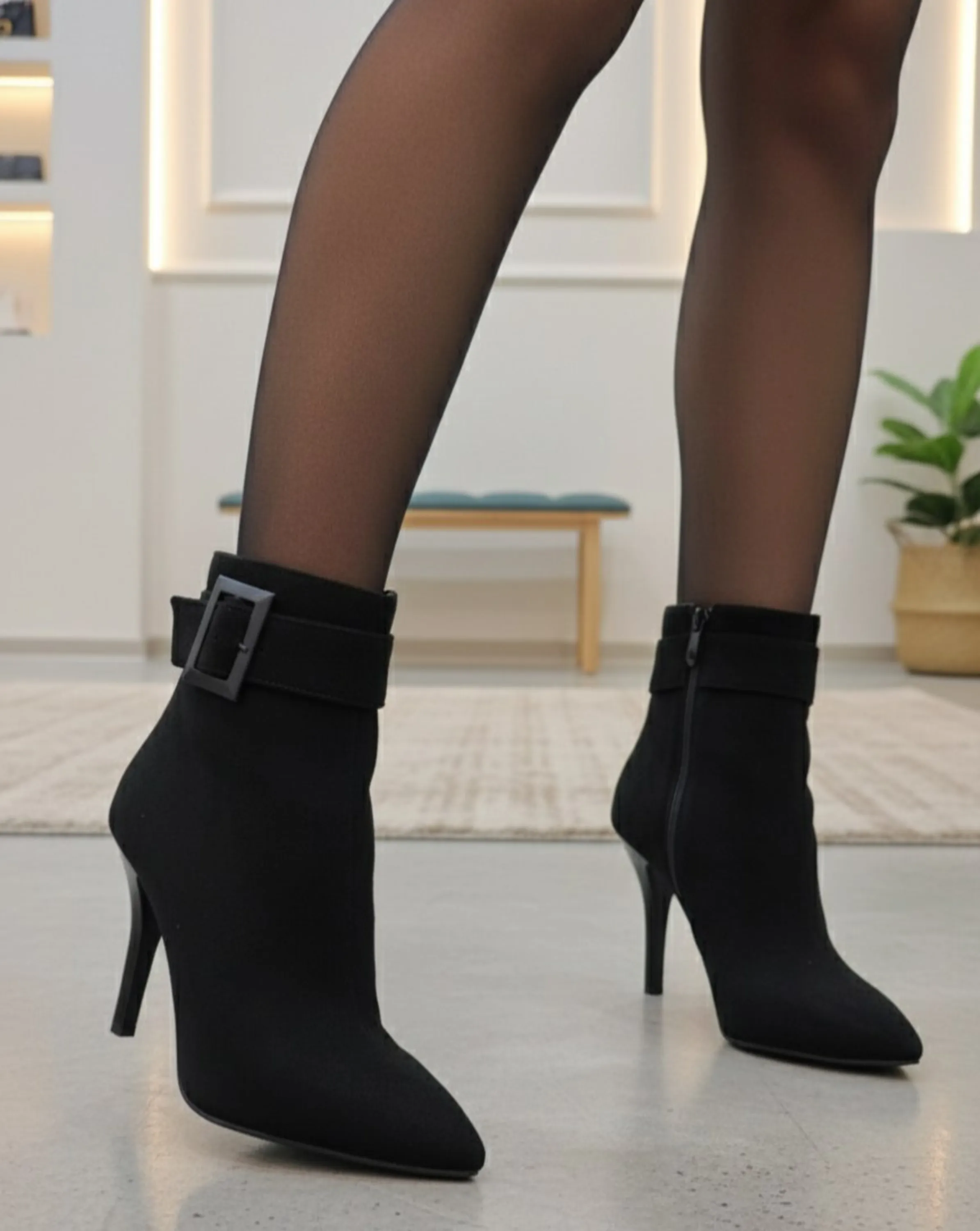 نیم بوت سوییت نگار