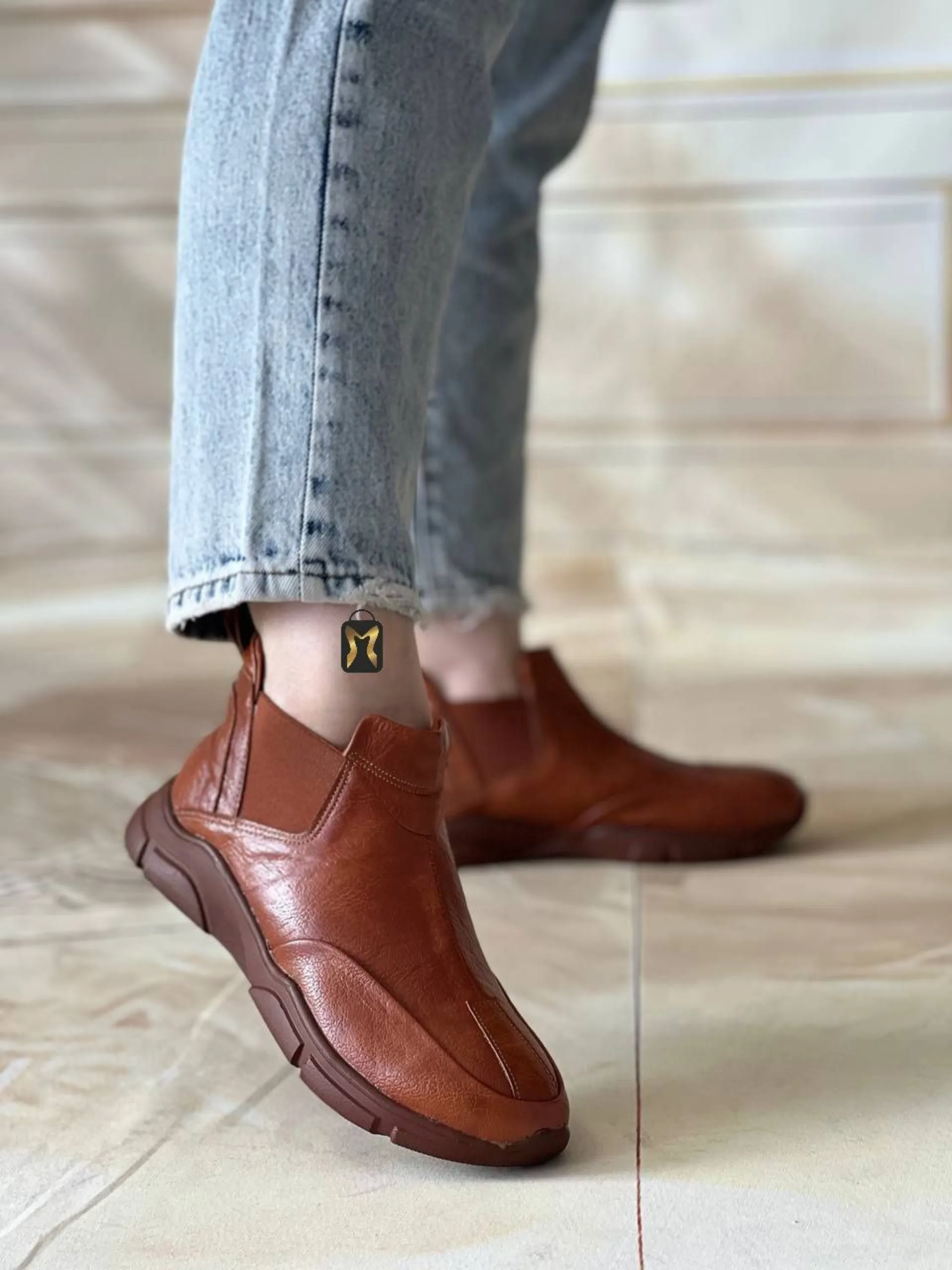 نیم بوت چرمی