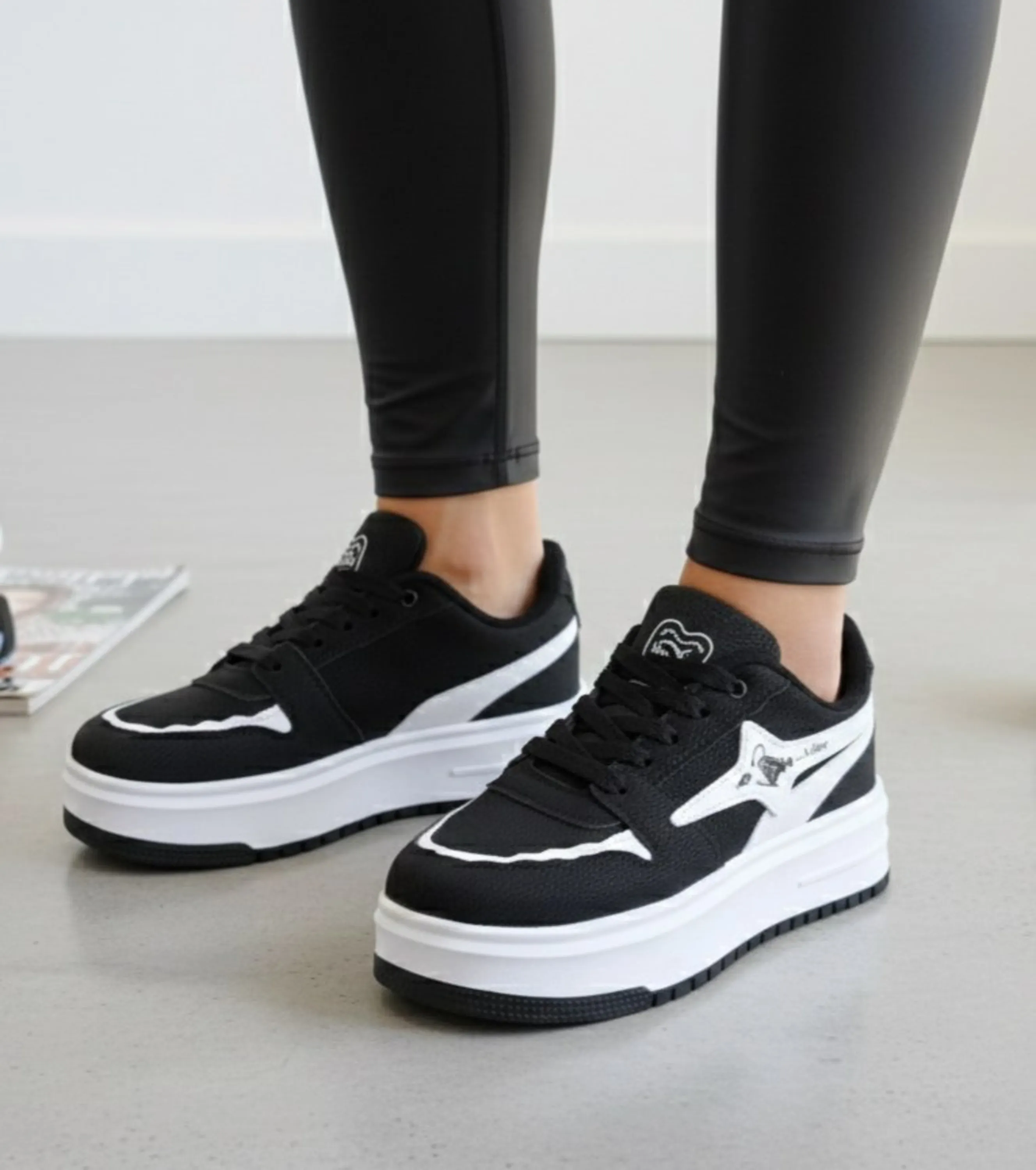 کتونی لژ 5 سانت