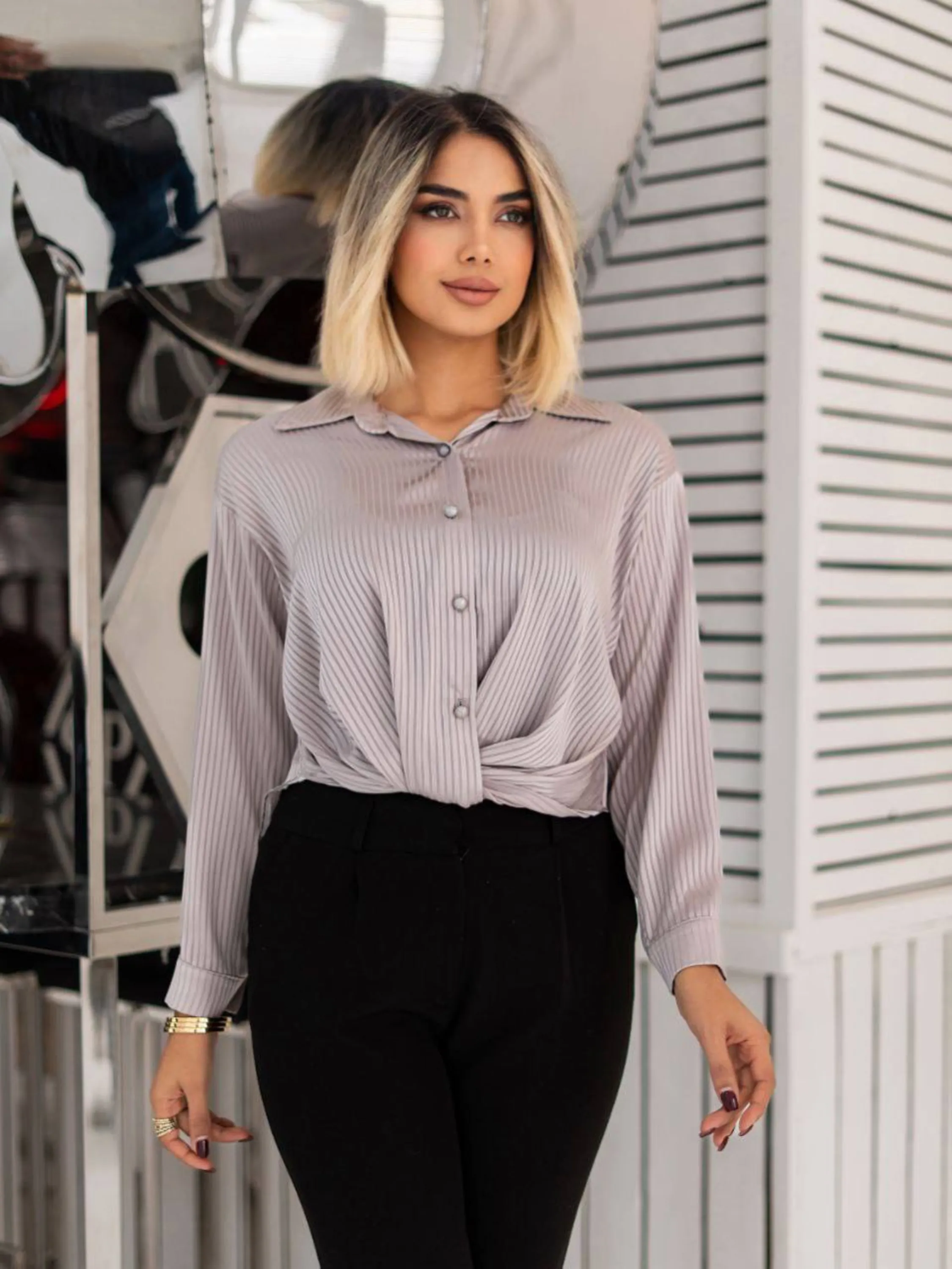 شومیز کراپ جلو پیچ