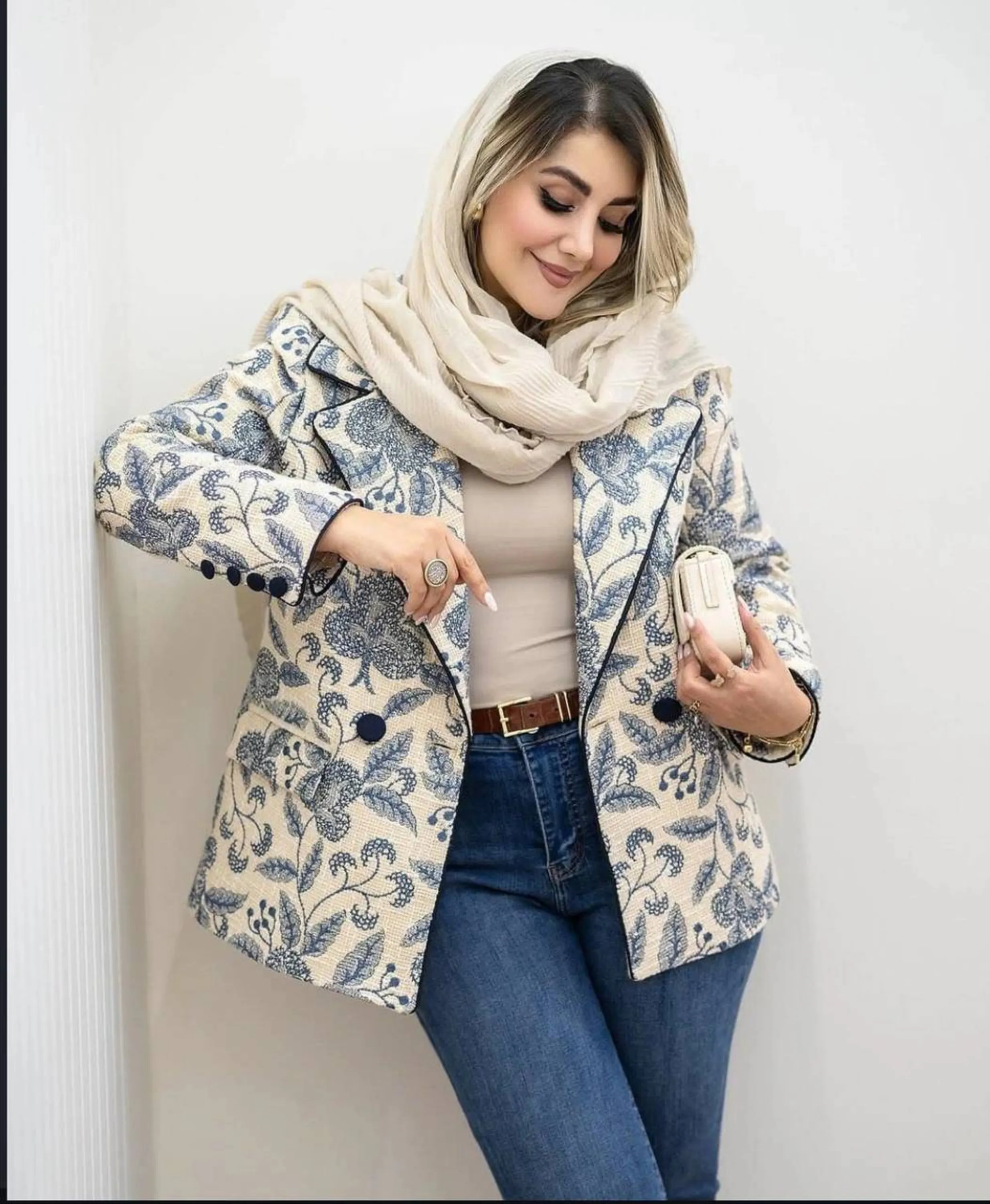 کت موهر نوژان