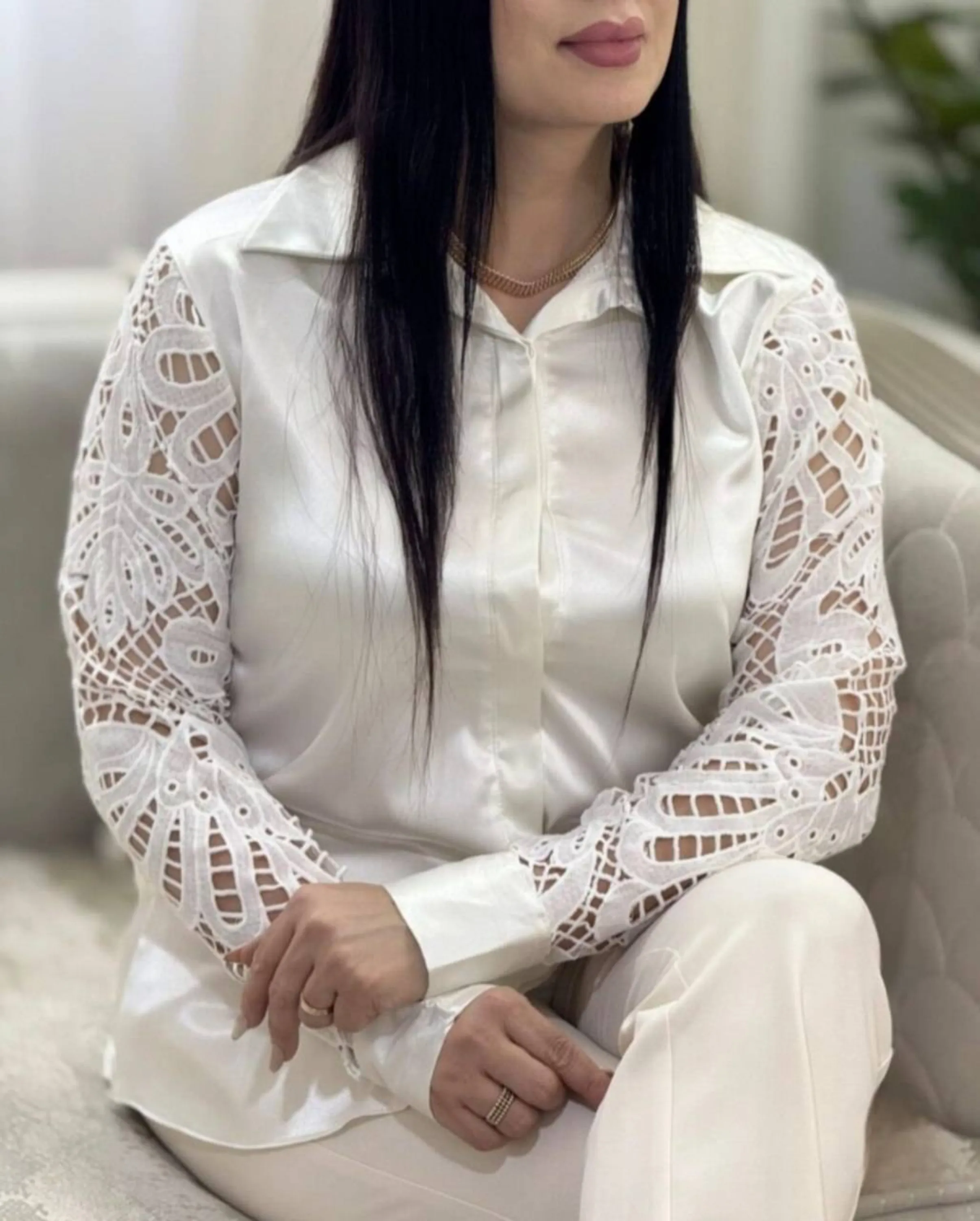 شومیز ساتن و گیپور