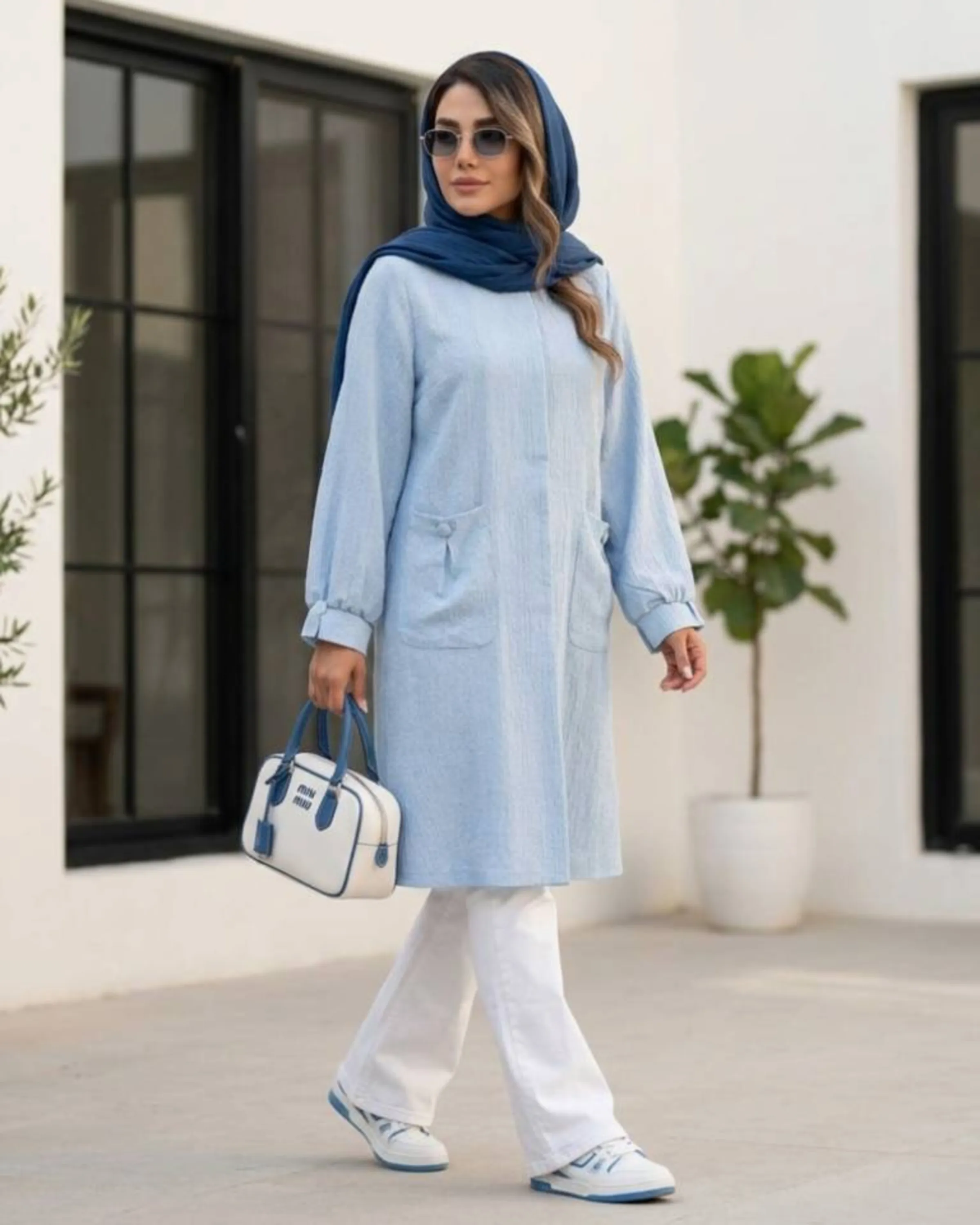 مانتو آیکان