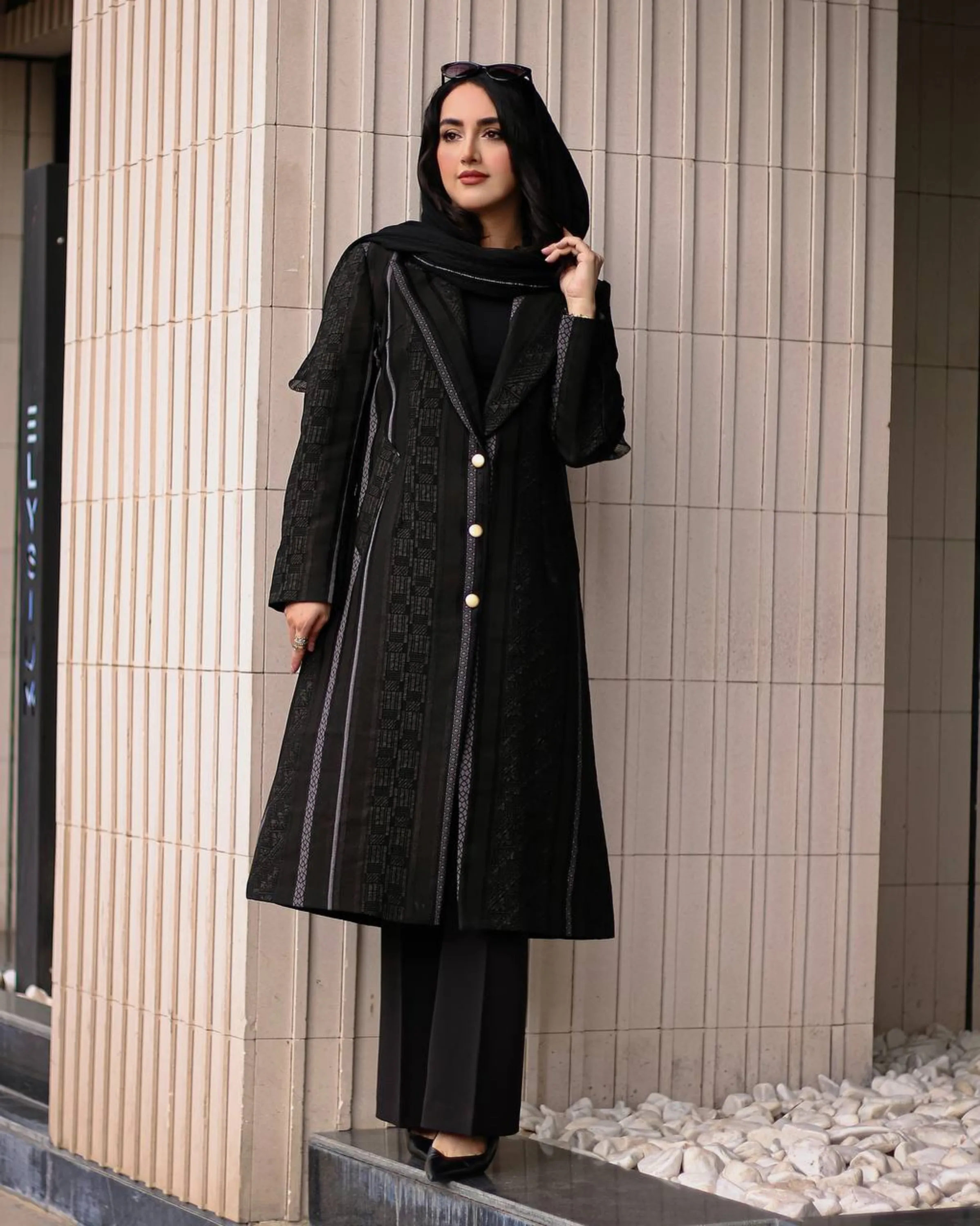 مانتو ژاکارد سایه