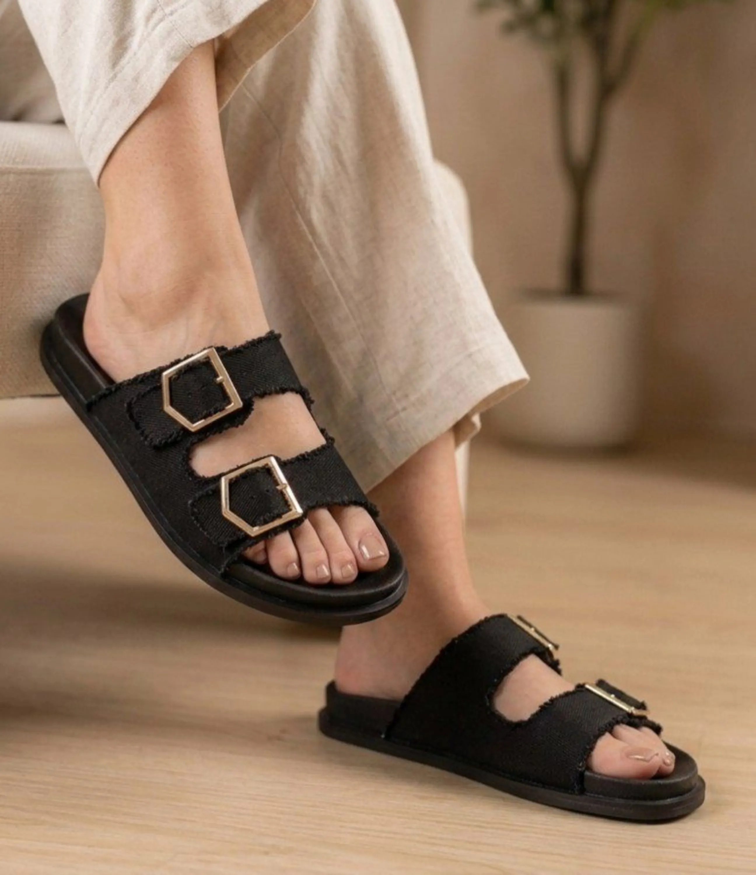 صندل طبی دو سگک پارچه ای بیرکین