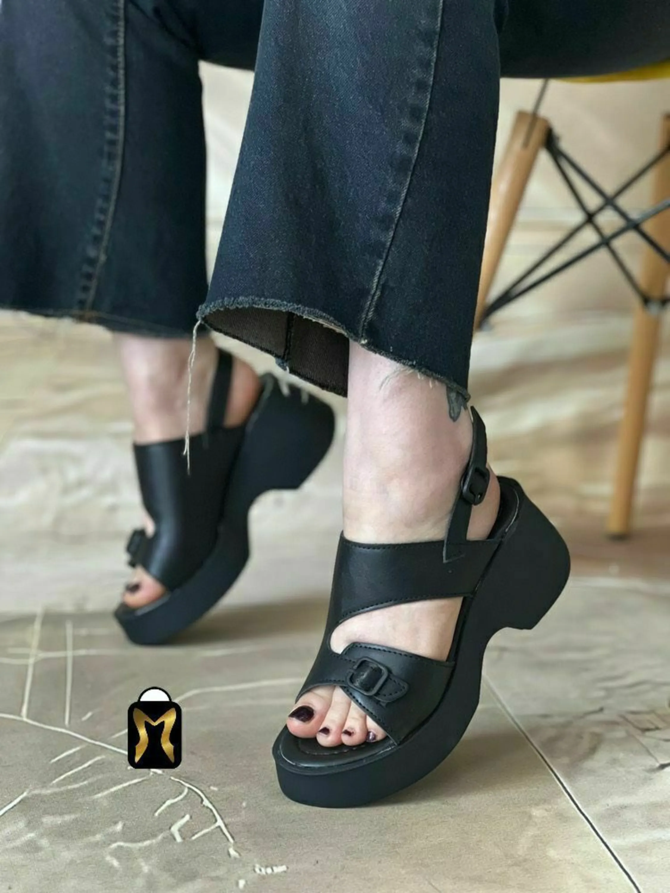 صندل زنانه لژدار مدل 282 رکاب دار